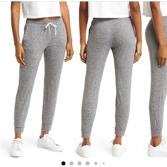 Vuori Pants - Vuori NWOT performance joggers
